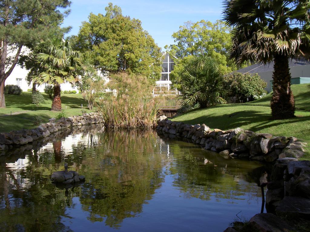 Parque Hotel Jean Clevers Пунта-дель-Есте Екстер'єр фото The stream in the park